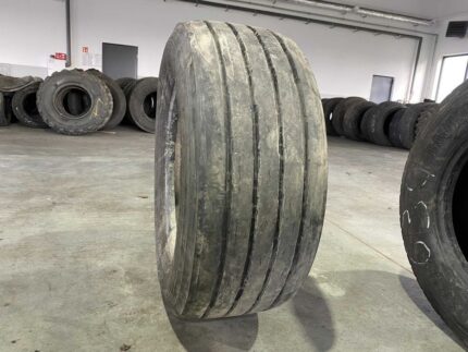  Opona ciężarowa 385/55R22.5 GOODYEAR KMAX T / 12mm