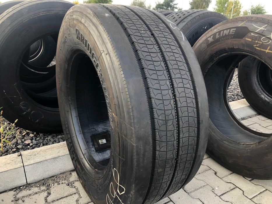 Opona używana do ciężarówki 385/55R22.5 BRIDGESTONE ECOPIA H-STEER 002 / 12mm Opona używana do ciężarówki 385/55R22.5 BRIDGESTONE ECOPIA H-STEER 002 / 12mm