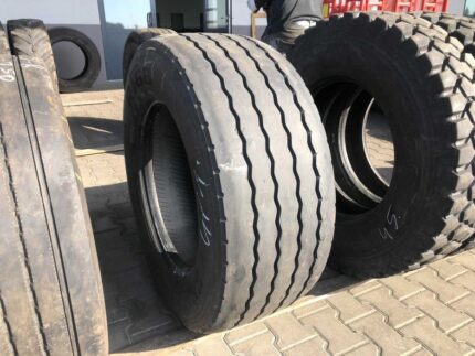 Opona używana do ciężarówki 385/55R22.5 BRIDGESTONE R168 / 10-11mm