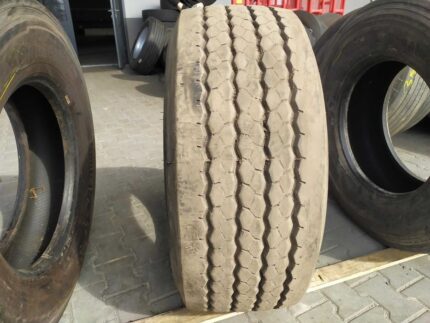 Opona używana do ciężarówki 385/55R22.5 BERLINER E3T / 13-14mm