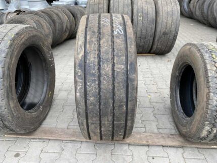  Opona używana do ciężarówki 385/55R22.5 BARUM BT200 ROAD / 12-13mm