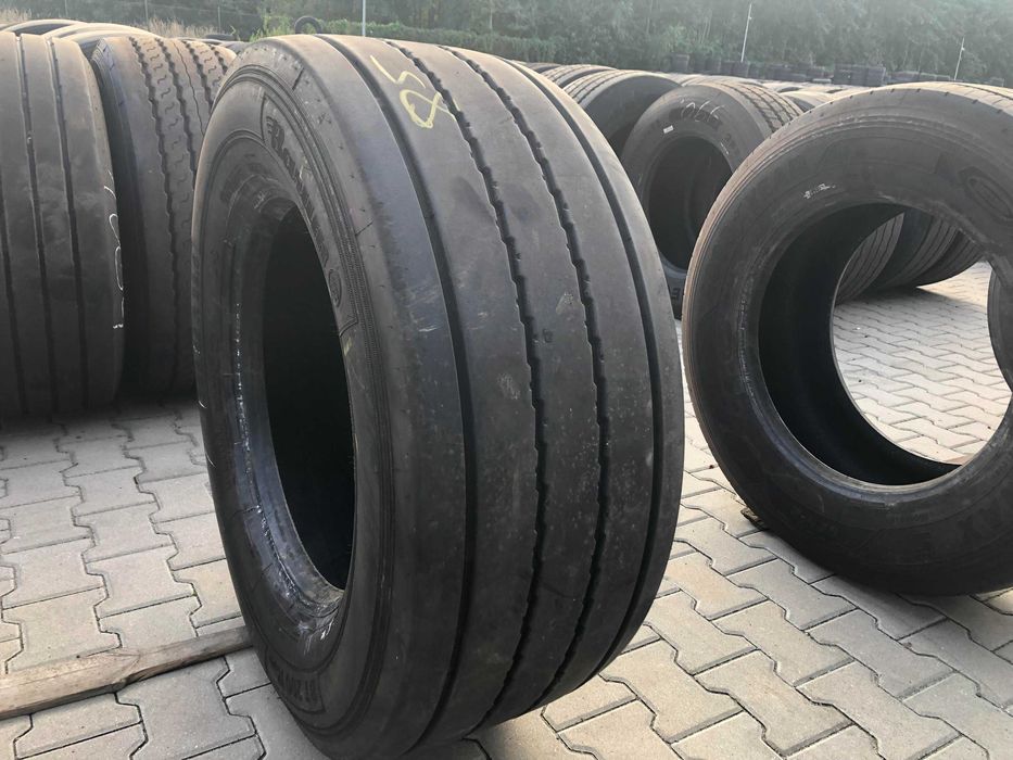 Opona używana do ciężarówki 385/55R22.5 BARUM BT200 ROAD / 10-11mm Opona używana do ciężarówki 385/55R22.5 BARUM BT200 ROAD / 10-11mm
