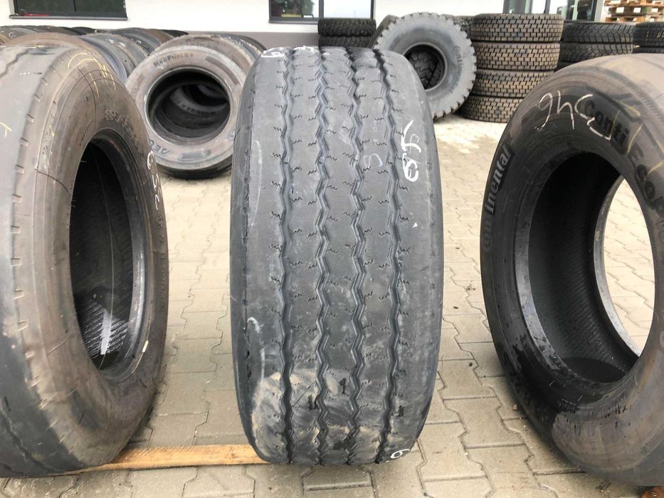 Opona używana do ciężarówki 385/55R22.5 AEOLUS ATR65 / 8-10mm Opona używana do ciężarówki 385/55R22.5 AEOLUS ATR65 / 8-10mm