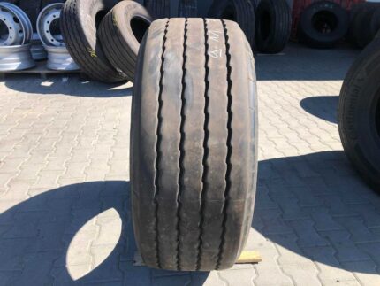  Opona używana do ciężarówki 385/55R22.5 BIEŻNIKOWANA TYP MICHELIN X MULTI T / 9-11mm