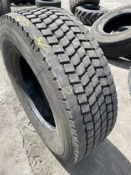  Opona używana do ciężarówki 315/70R22.5 MICHELIN XDA / 15mm