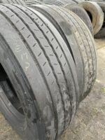 Opony używane do ciężarówki 315/70R22.5 SEMPERIT RUNNER F2 / 8-10mm