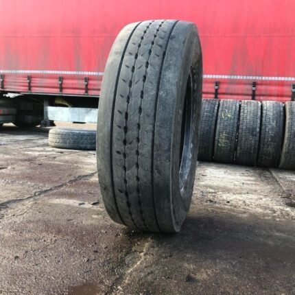 Opona używana do ciężarówki 315/70R22.5 GOODYEAR KMAX S / 7-8mm