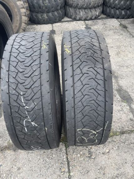  Opony używane do ciężarówki 315/70R22.5 GOODYEAR KMAX D GEN-2 / 9-10 mm