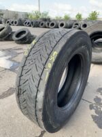 Opona używana do ciężarówki 315/70R22.5 GOODYEAR KMAX D / 8-10mm