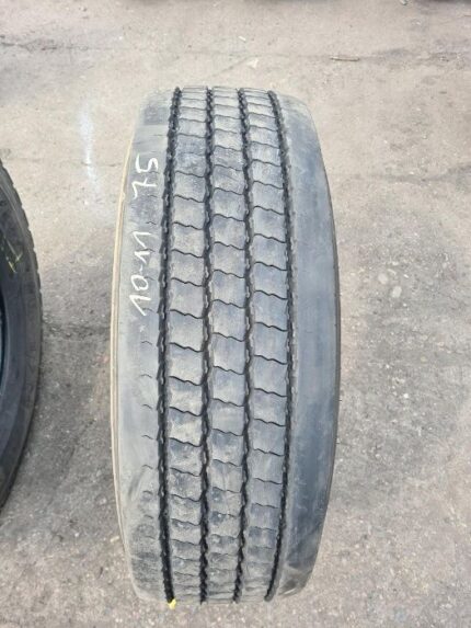  Opona używana do ciężarówki 315/70R22.5 PIRELLI FR:01 / 10-11mm