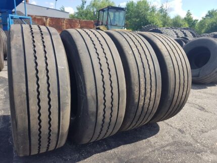 Opony ciężarowe 385/65R22.5 SEMPERIT RUNNER T2