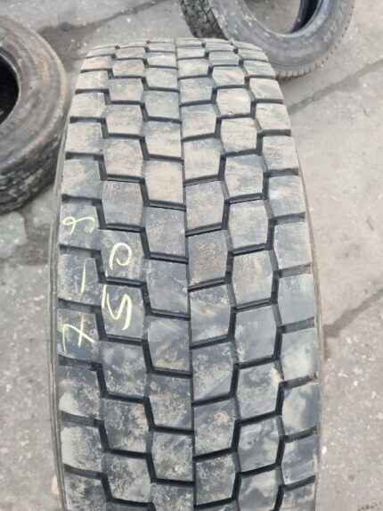 Opona używana do ciężarówki 315/70R22.5 ADVANCE 267D / 7-9mm