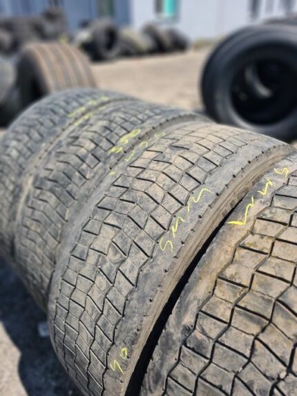 Opony używane do ciężarówki 295/60R22.5 CONTINENTAL HD HYBRID 5-6mm