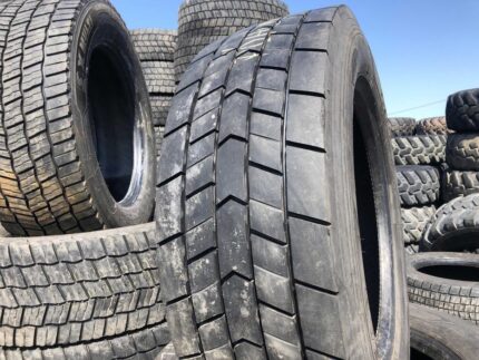 Opony używane do ciężarówki 295/60R22.5 CONTINENTAL NAPĘDOWE