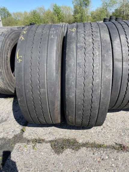  Opony ciężarowe 385/65R22.5 SEMPERIT RUNNER T2 / 6-8 mm