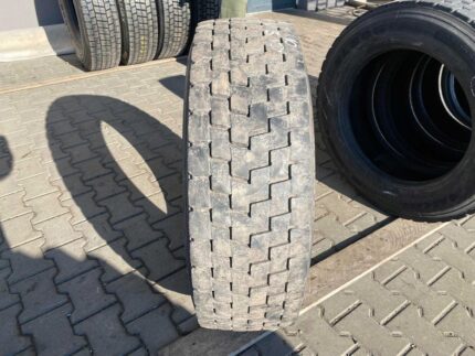  Opona używana do ciężarówki 295/60R22.5 BARKLEY BL806 / 8-10mm
