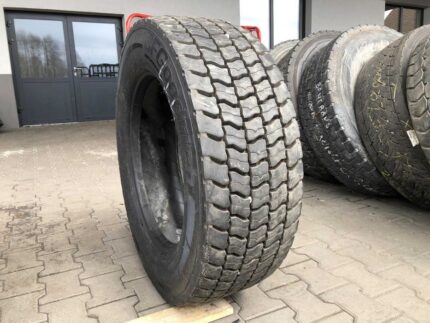  Opona używana do ciężarówki 295/60R22.5 BFGOODRICH ROUTE CONTROL D / 14-15mm
