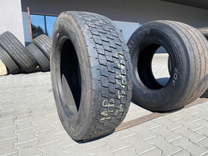  Opona używana do ciężarówki 295/60R22.5 BIEŻNIKOWANA TYP MICHELIN XW4S / 7-11mm