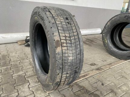 Opona używana do ciężarówki 295/60R22.5 CONTINENTAL CONTI ECOPLUS HD3 / 6-8mm