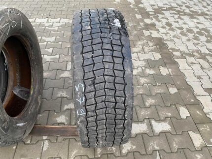 Opona używana do ciężarówki 295/60R22.5 CONTINENTAL HD HYBRID / 10-11mm