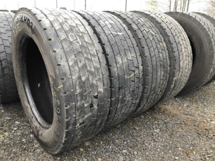  Opony używane do ciężarówki 295/60R22.5 CONTINENTAL CONTI HYBRID HD3 / 6-8mm