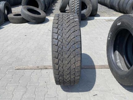  Opona używana do ciężarówki 295/60R22.5 GOODYEAR ULTRA GRIP MAX D / 6-8mm