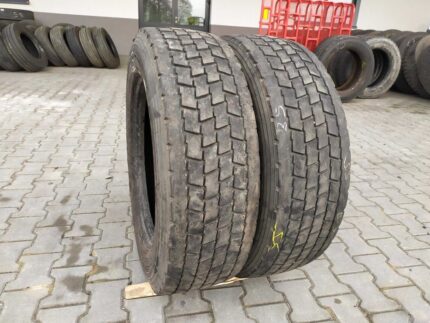  Opony używane do ciężarówki 295/60R22.5 LEAO D915 / 6-7mm