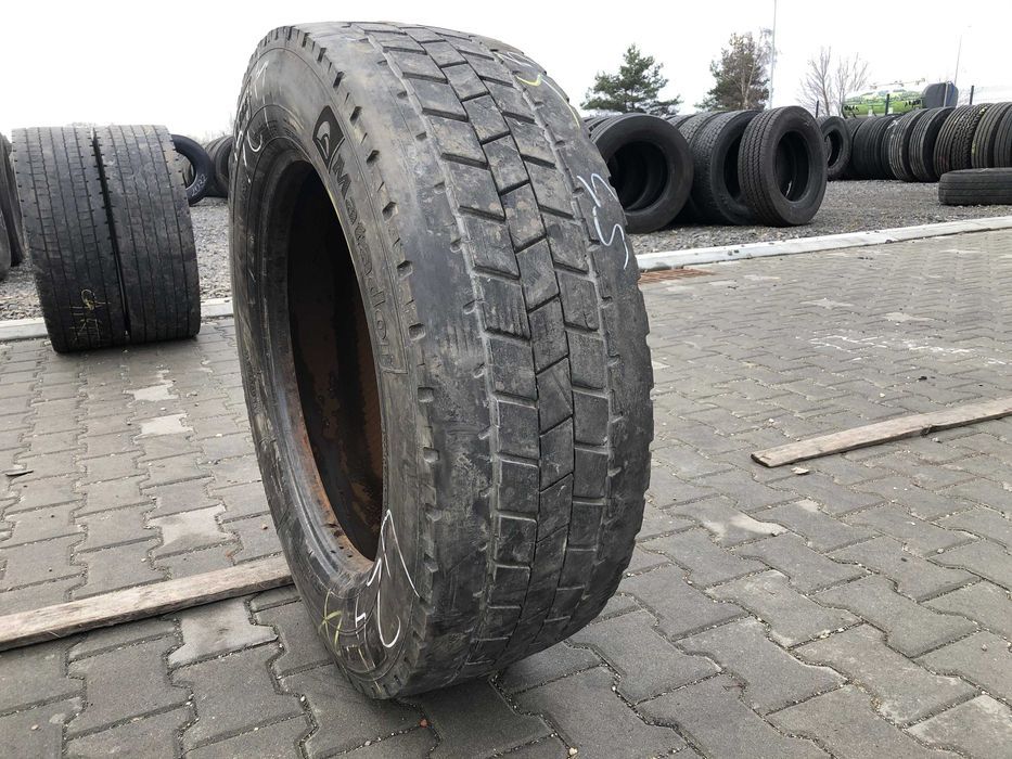 Opona używana do ciężarówki 295/60R22.5 MATADOR D HR 4 / 4-6mm Opona używana do ciężarówki 295/60R22.5 MATADOR D HR 4 / 4-6mm