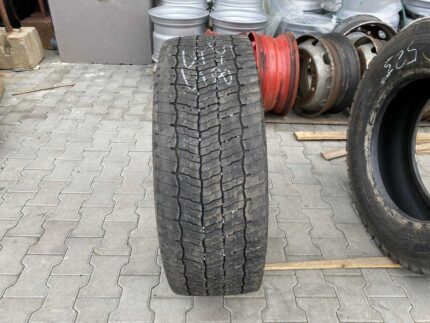  Opona używana do ciężarówki 295/60R22.5 MICHELIN X MULTI D / 5-8mm