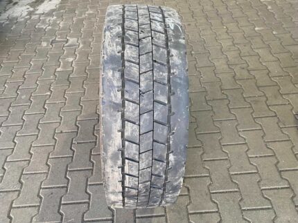 Opona ciężarowa 295/60R22.5 SEMPERIT EURO-DRIVE / 8mm