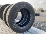Opony używane do ciężarówki 295/60R22.5 BIEŻNIKOWANA TYP BRIDGESTONE M749 / 11-12mm