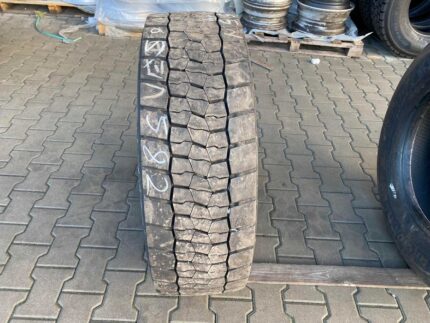 Opona używana do ciężarówki 295/60R22.5 BIEŻNIKOWANA TYP BRIDGESTONE R-DRIVE 002 / 13mm