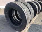 Opony używane do ciężarówki 295/60R22.5 BIEŻNIKOWANA TYP CONTINENTAL HD HYBRID / 10-12mm