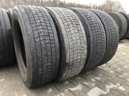  Opony używane do ciężarówki 295/60R22.5 BIEŻNIKOWANA TYP CONTINENTAL HD HYBRID / 6-9mm