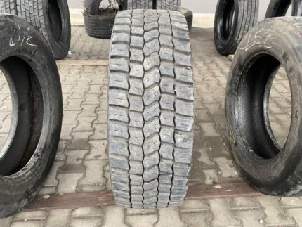  Opona używana do ciężarówki 295/60R22.5 BIEŻNIKOWANA BDR ASD TYP KOSTKA / 17-18mm