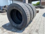 Opony używane do ciężarówki 295/60R22.5 BIEŻNIKOWANA RECAMIC TYP MICHELIN XW4S / 12-15mm