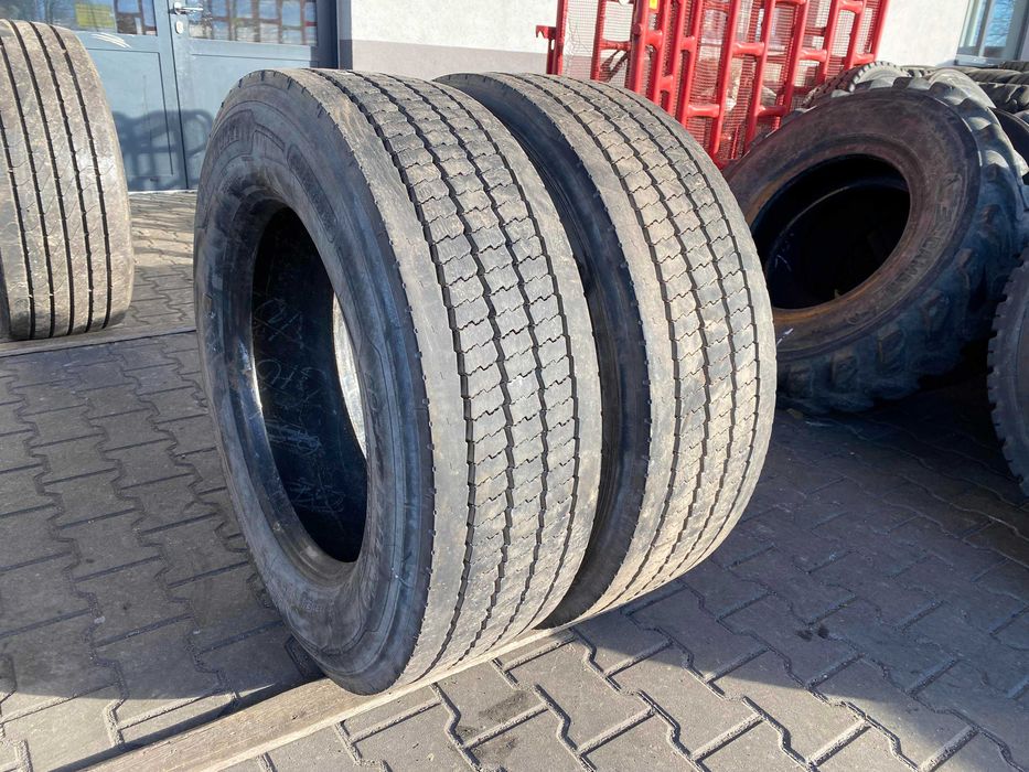 Opony używane do ciężarówki 295/60R22.5 BIEŻNIKOWANA TYP MICHELIN XZU3 / 17-18mm Opony używane do ciężarówki 295/60R22.5 BIEŻNIKOWANA TYP MICHELIN XZU3 / 17-18mm
