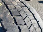 Opona używana do ciężarówki 295/60R22.5 UNIROYAL DH100 / 7-9mm