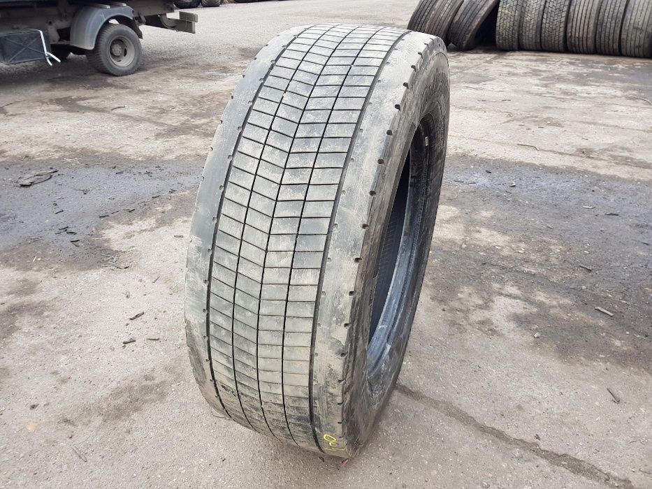 Opona używana do ciężarówki 315/60R22.5 CONTINENTAL CONTI ECOPLUS HD3 / 7-10mm Opona używana do ciężarówki 315/60R22.5 CONTINENTAL CONTI ECOPLUS HD3 / 7-10mm