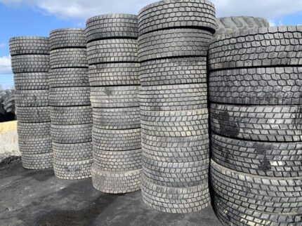 Opony używane do ciężarówki 315/60R22.5 CONTINENTAL OKAZJA