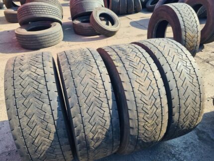  Opony używane do ciężarówki 315/60R22.5 DUNLOP SP446 / 6mm
