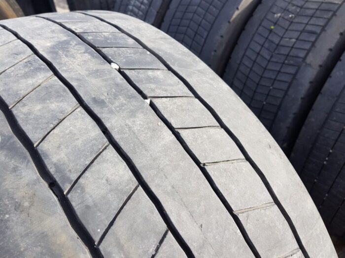 Opony używane do ciężarówki 315/60R22.5 GOODYEAR FUELMAX D / 6-7mm