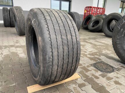 Opona używana do ciężarówki 435/50R19.5 SAILUN S696 / 8mm