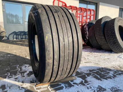  Opona używana do ciężarówki 435/50R19.5 PIRELLI ST:01 NEVERENDING ENERGY / 10-11mm