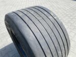 Opona używana do ciężarówki 435/50R19.5 PIRELLI ST:01 / 4-7mm