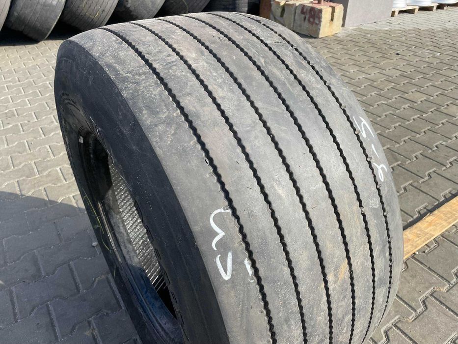 Opona używana do ciężarówki 435/50R19.5 MAXX MT3220 / 5-6mm Opona używana do ciężarówki 435/50R19.5 MAXX MT3220 / 5-6mm