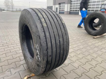  Opona używana do ciężarówki 435/50R19.5 KRONE EASY RIDER KR711 / 10-11mm