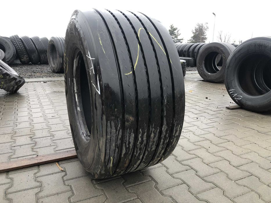 Opona używana do ciężarówki 435/50R19.5 HANKOOK TL10+ E-CUBE MAX / 11mm Opona używana do ciężarówki 435/50R19.5 HANKOOK TL10+ E-CUBE MAX / 11mm