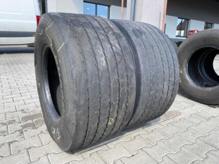  Opony używane do ciężarówki 435/50R19.5 HANKOOK SMART FLEX TH31 / 9-11mm
