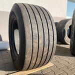  Opona używana do ciężarówki 435/50R19.5 GOODYEAR KMAX T GEN-2 / 9-10mm